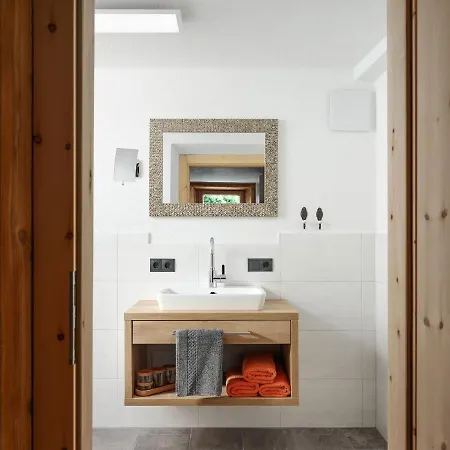 Schneggnheisl Panoramaappartements Appartement *